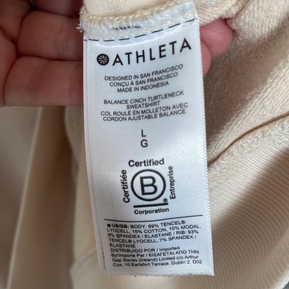 ATHLETA Balance Cinch Turtleneck Sweatshirt Chantilly Cream Size Large - Picture 9 of 10